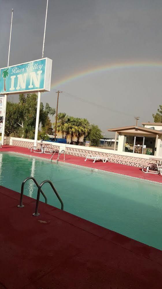 River Valley Inn Needles Esterno foto